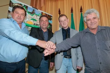 Associação dos Municípios dos Campos Gerais (AMCG)