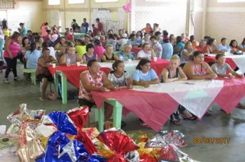 CRAS realiza atividades para comemorar o Dia Internacional da Mulher