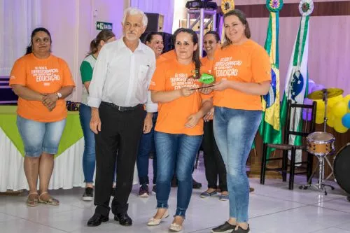 EDUCAÇÃO NO MUNICÍPIO GANHA PRÊMIOS - PROJETO COOPER JOVEM