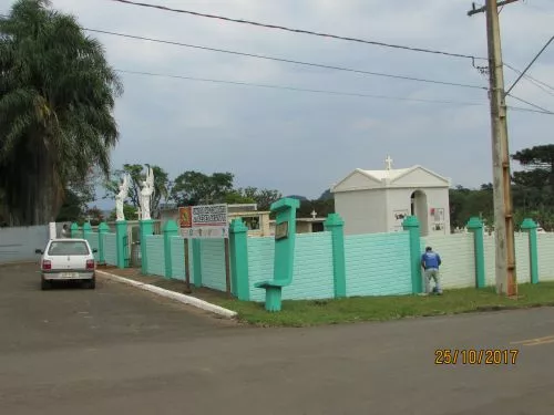 LIMPEZA CEMITÉRIO MUNICIPAL DE IVAÍ
