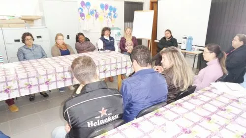 CONSELHOS SE REÚNEM NA SECRETARIA DE ASSISTÊNCIA SOCIAL